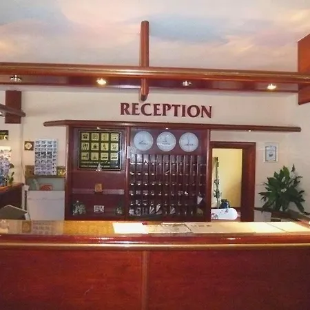 Hotel apartamentowy Iceberg Borowec